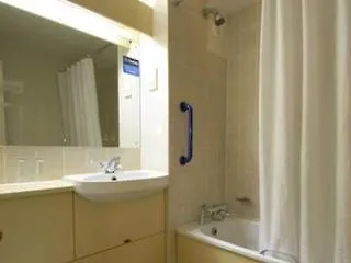 Hotel Travelodge 3*