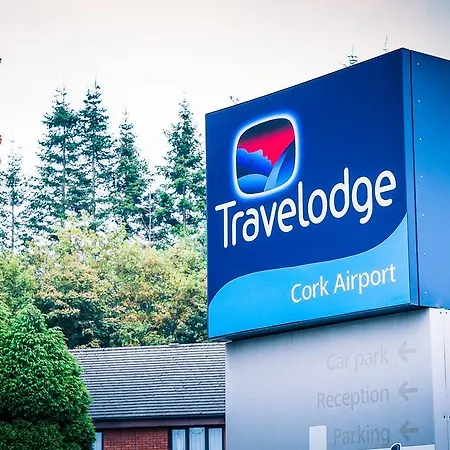Travelodge 3* Cork