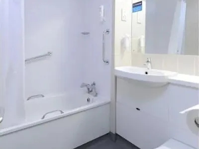 Travelodge Hotel