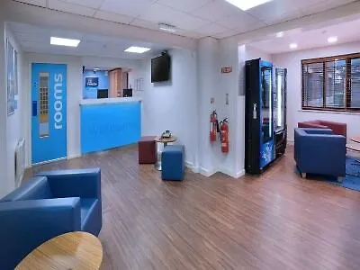Travelodge 3* Cork