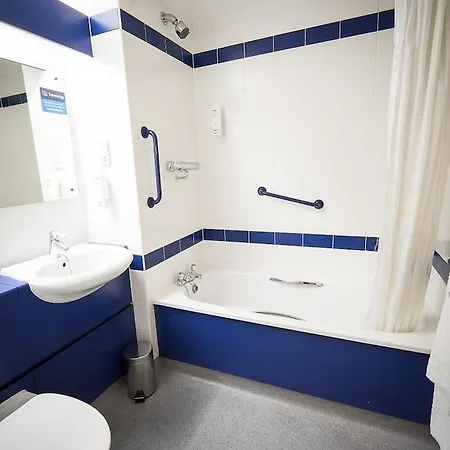 Hotel Travelodge 3*