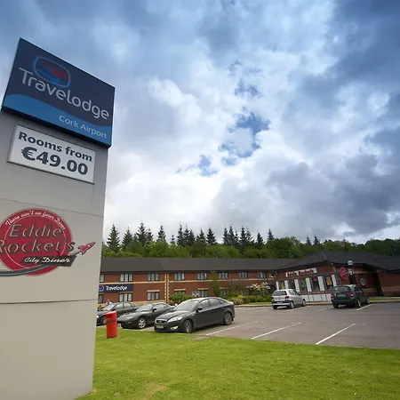Travelodge Hotel 3*