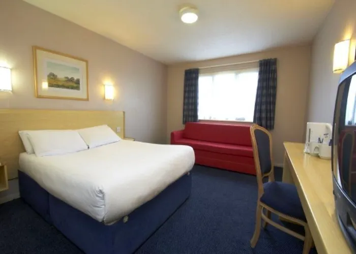 Travelodge 3*